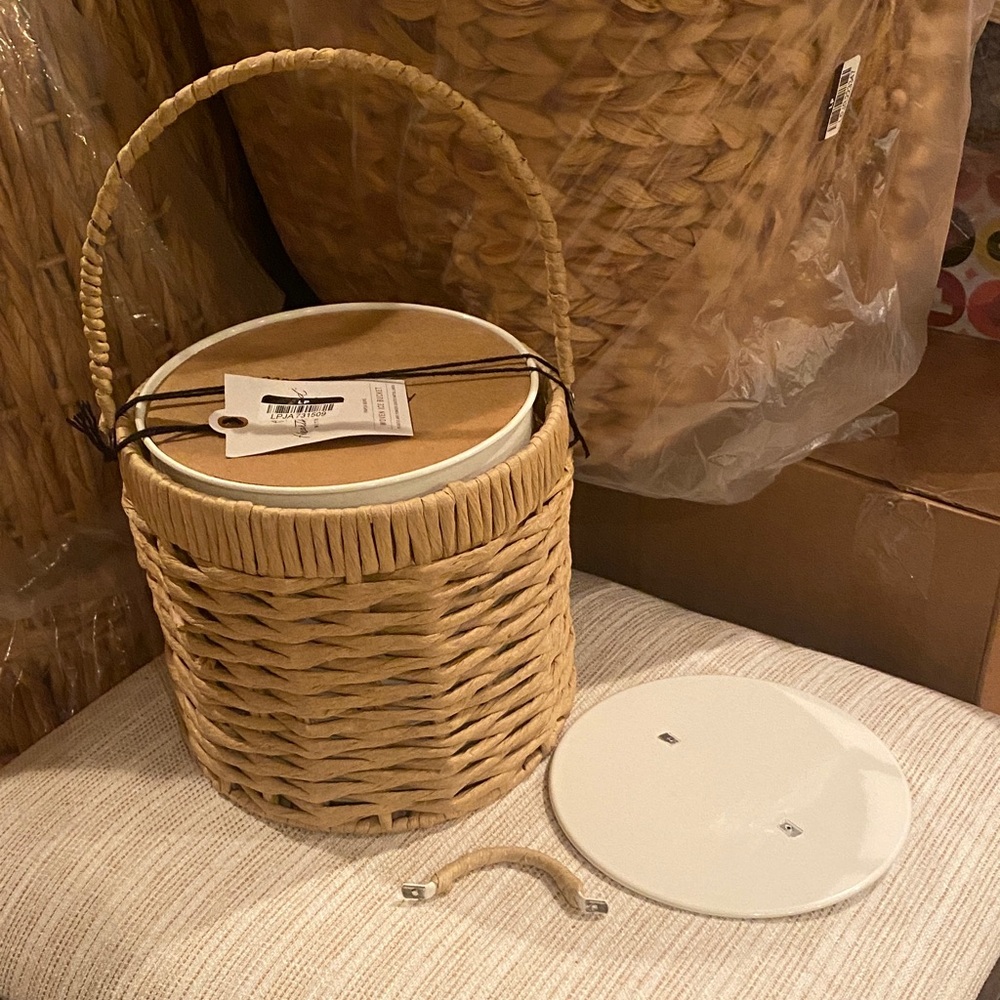 NWT Hearth and Hand Woven Rattan ice bucketwith Ceramic Insert and Lid - Natural
